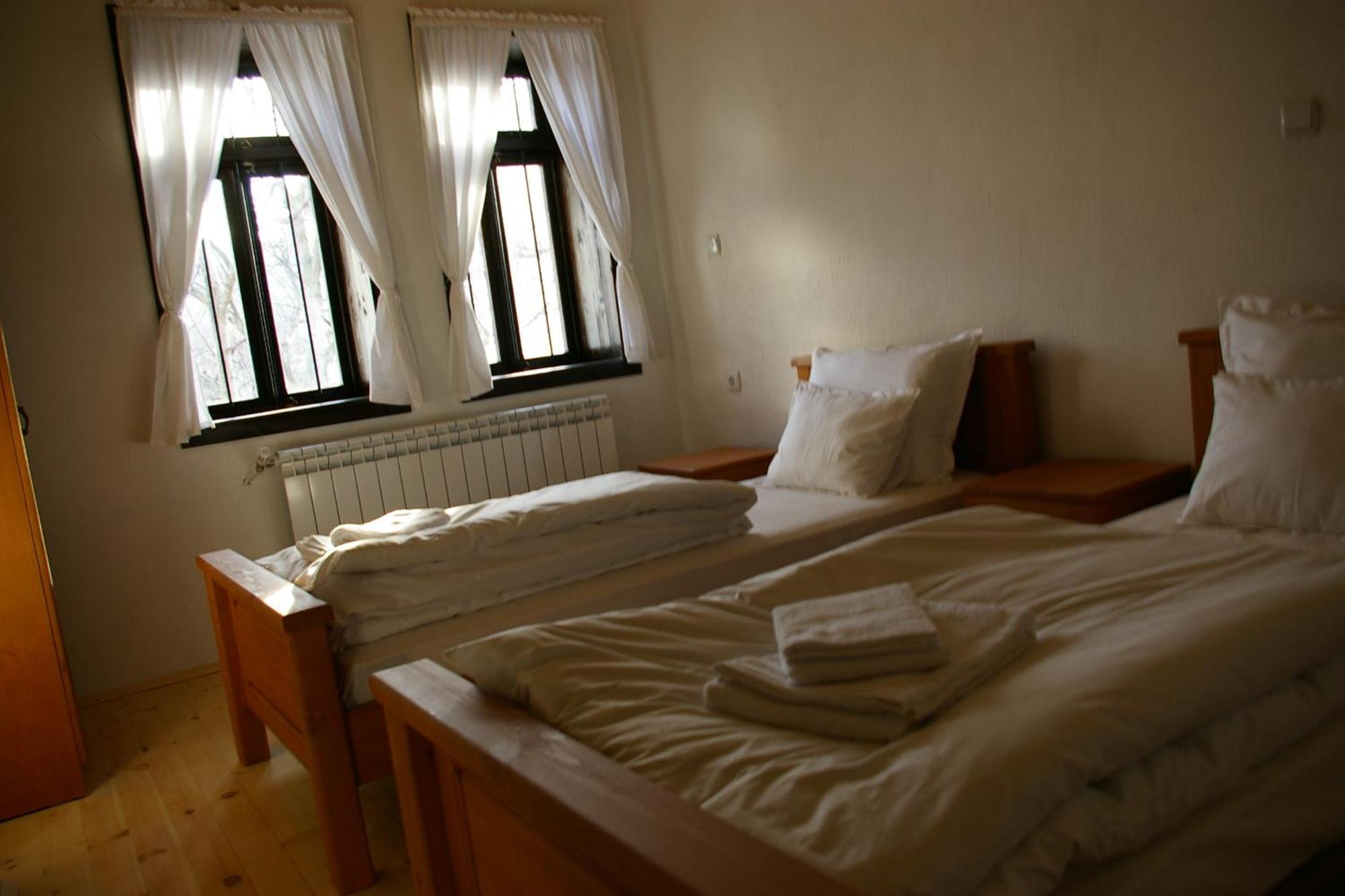 Mutafova Guest House ヴェリキー・プレスラフ 部屋 写真